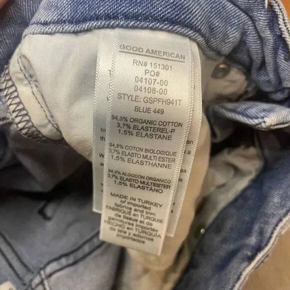 Good American Good Straight Cropped Raw Hem Light Wash Jeans Size 6/28 - Picture 12 of 12